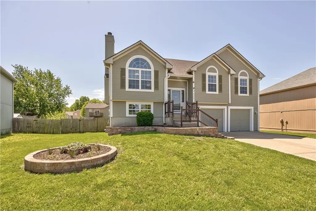 605 N Winwood Terrace, Gardner, KS 66030 - #1