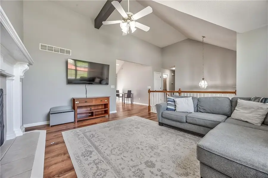 605 N Winwood Terrace, Gardner, KS 66030 - #3