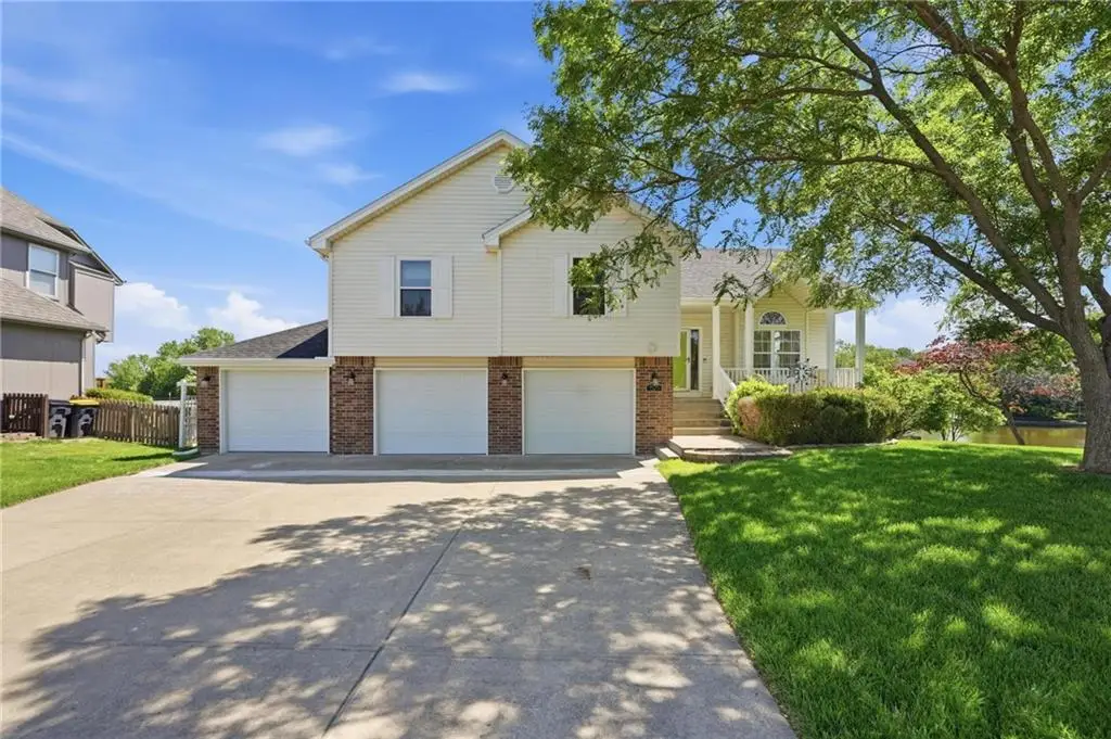 521 SW Graystone Drive, Grain Valley, MO 64029 - #1