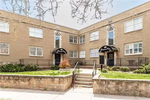 4526 Roanoke Parkway #A, Kansas City, MO 64111