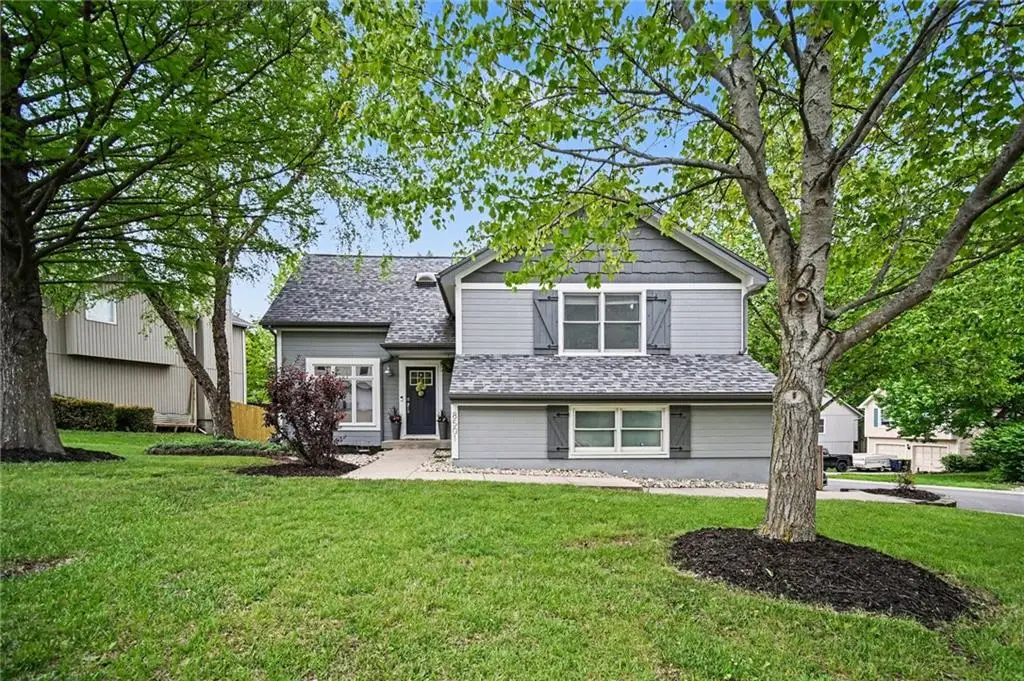 8501 N Mcdonald Avenue, Kansas City, MO 64153 - #1