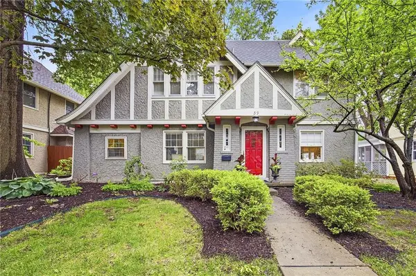 39 W 69th Terrace, Kansas City, MO 64113