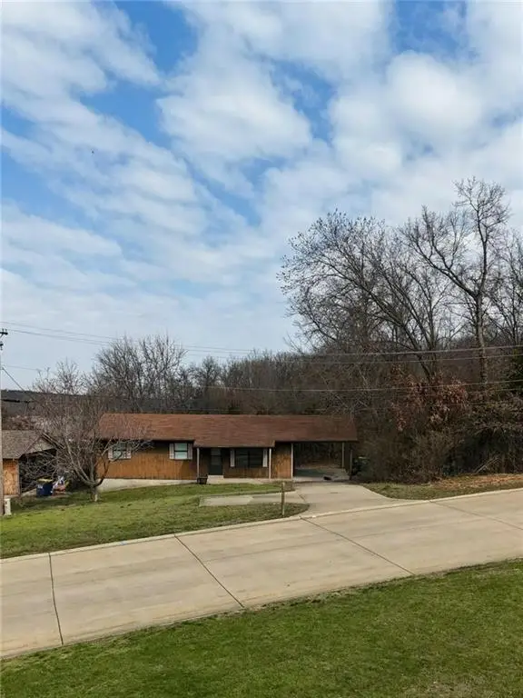 105 Oaklawn Avenue, Warrenton, MO 63383 - #1