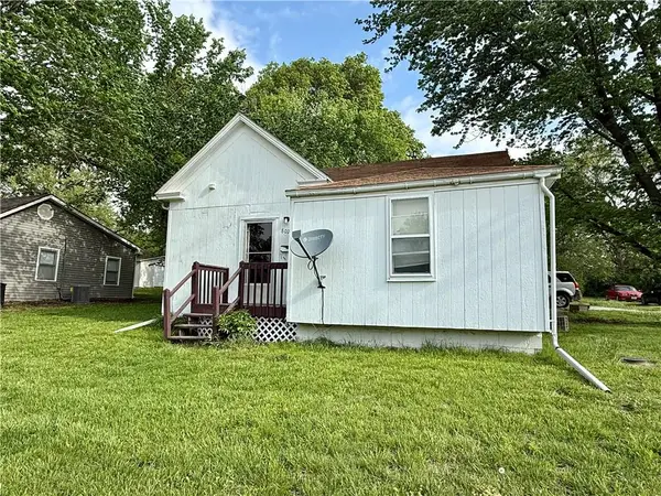 802 W Lexington Street, Richmond, MO 64085
