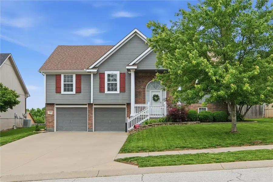 7210 E 165th Street, Belton, MO 64012 - #2