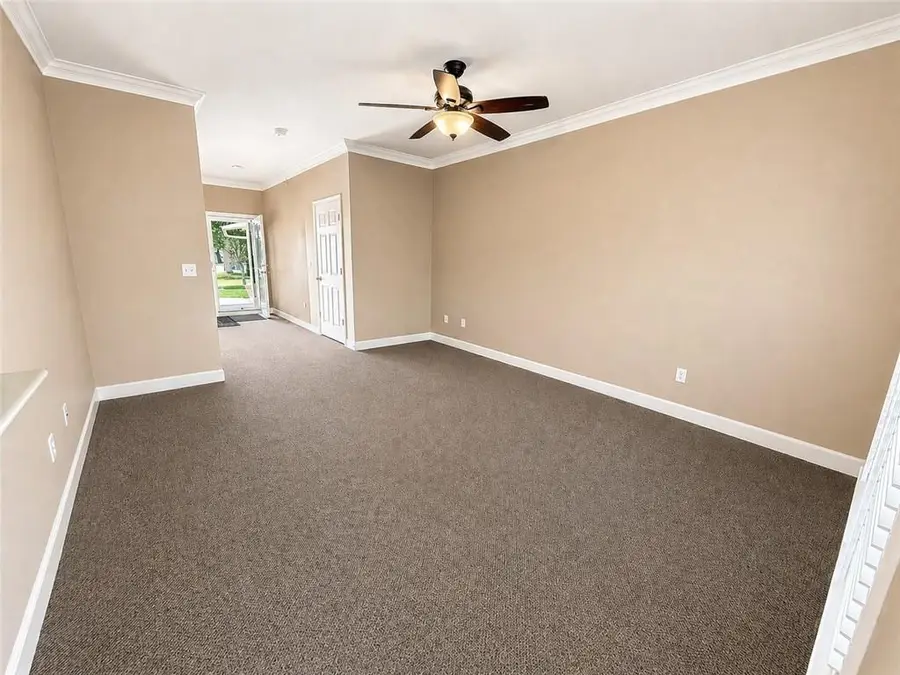 11617 Tomahawk Creek Parkway #D, Leawood, KS 66211 - #2