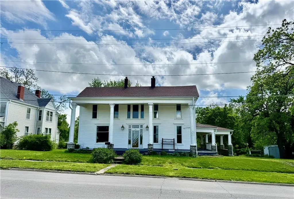 121 W Royle Street, Richmond, MO 64085 - #1
