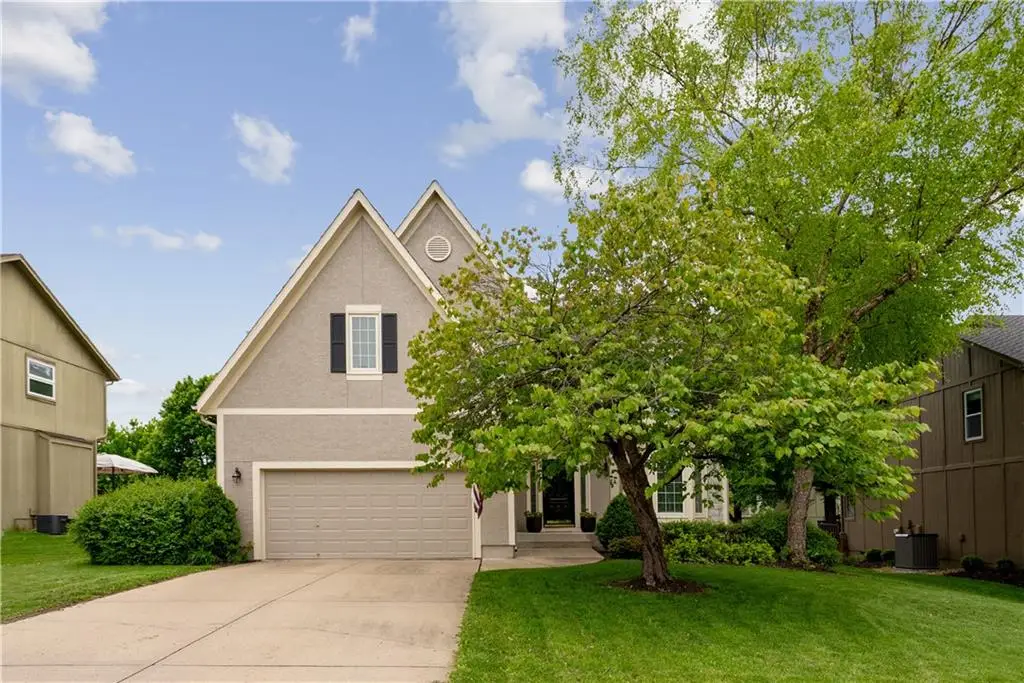 5901 W 153rd Street, Overland Park, KS 66223 - #1