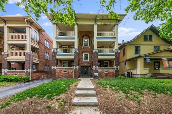 2805 Charlotte Street, Kansas City, MO 64109