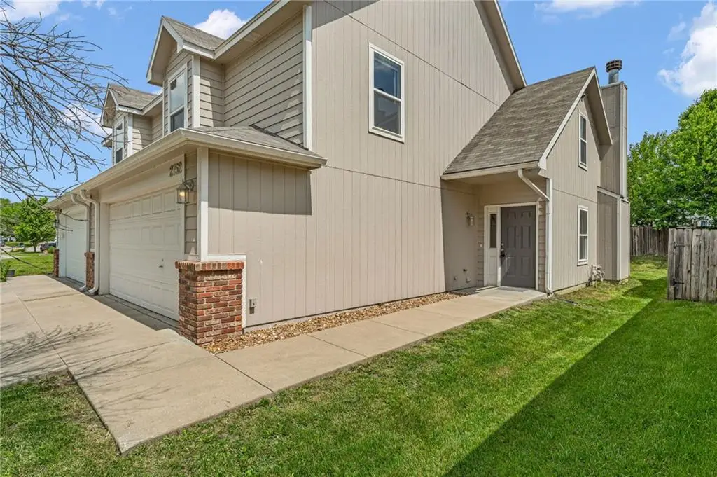 2752 Grand Circle, Lawrence, KS 66047 - #1