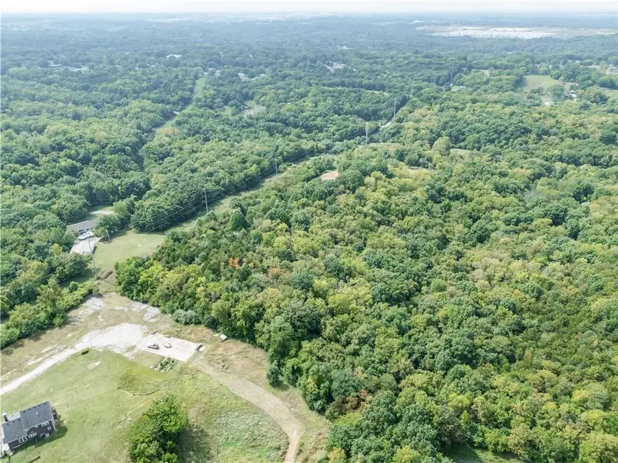 8505 N 83rd Street, Kansas City, KS 66109 - #3