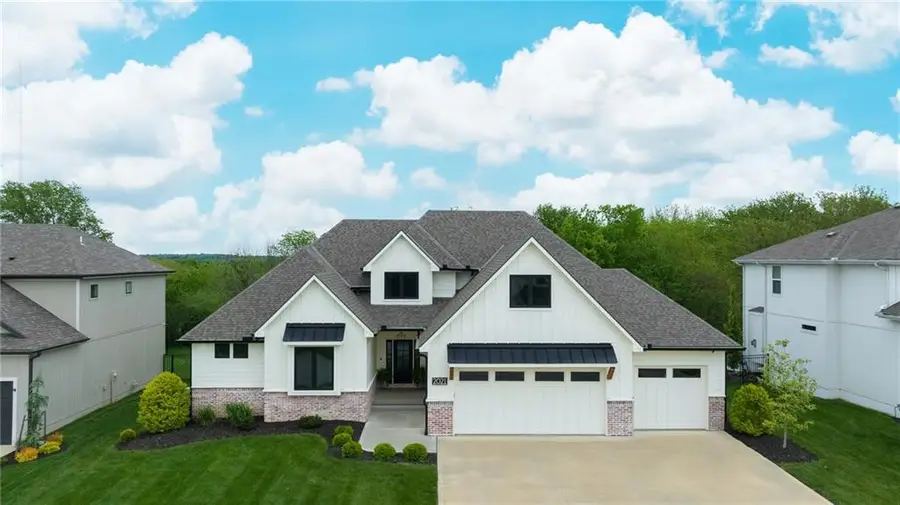 2021 NE Bluestone Drive, Lees Summit, MO 64064 - #3