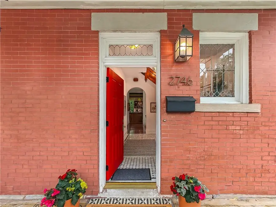 2746 Holmes Street, Kansas City, MO 64109 - #2
