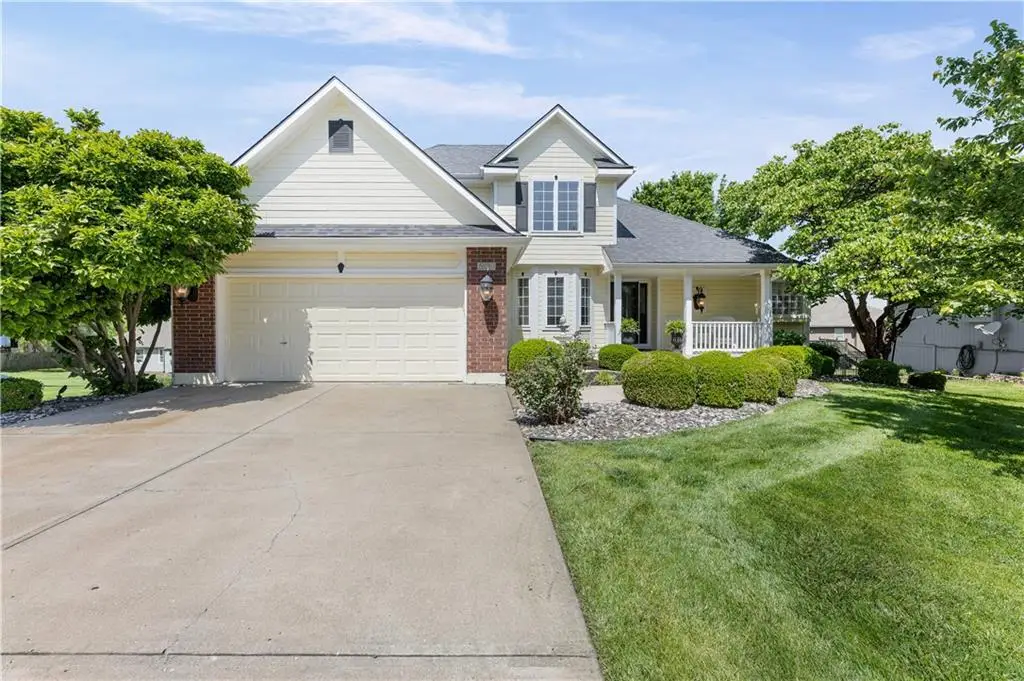 500 Bayview Drive, Raymore, MO 64083 - #1