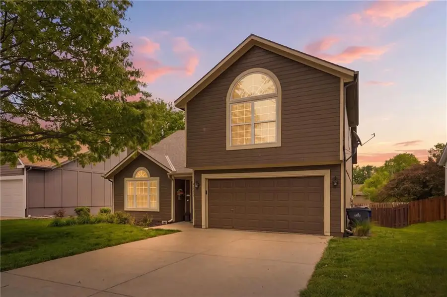 14581 S Constance Street, Olathe, KS 66062 - #2