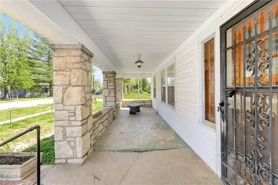 234 Old Orchard Street, Excelsior Springs, MO 64024 - #3
