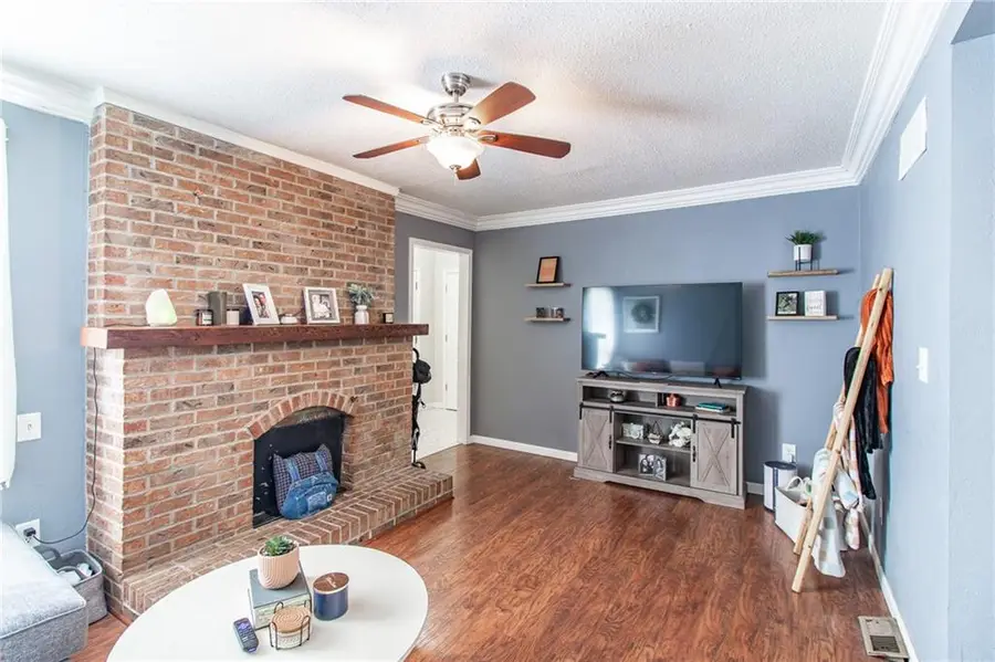 219 S Front Street, Pleasant Hill, MO 64080 - #3