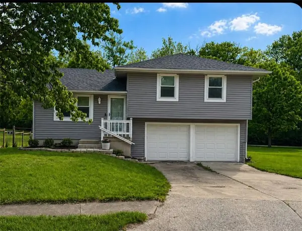 1452 Park Lane, Liberty, MO 64068