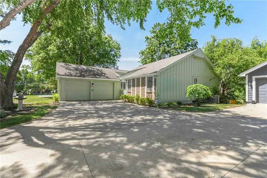 8266 Monrovia Street, Lenexa, KS 66215 - #3
