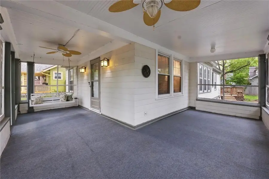 106 E 65th Terrace, Kansas City, MO 64113 - #3