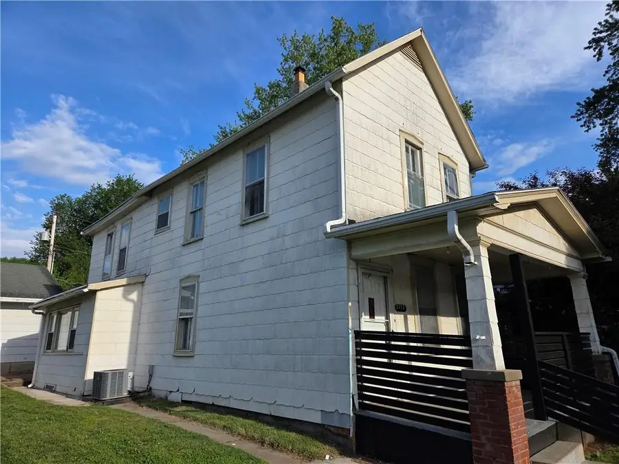 3112 N 11th Street, Saint Joseph, MO 64505 - #2
