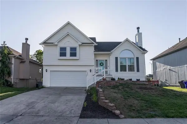 14891 S Summit Street, Olathe, KS 66062