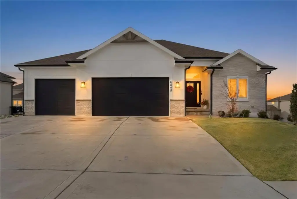 4548 NE Seneca Terrace, Lees Summit, MO 64064 - #1