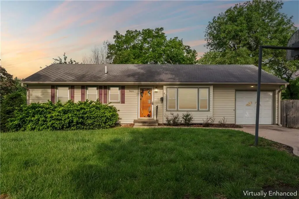 9404 Bradshaw Street, Lenexa, KS 66215 - #1