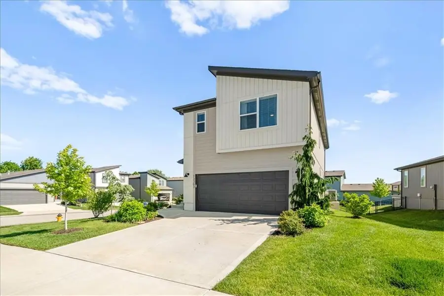 13303 W 180th Terrace, Overland Park, KS 66013 - #2