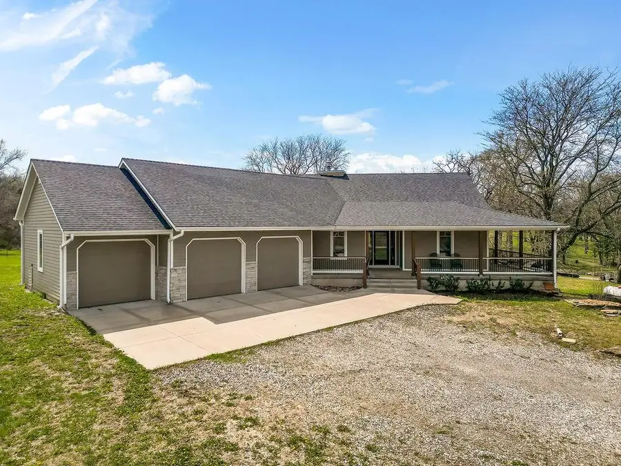 28655 W 223rd Street, Spring Hill, KS 66083 - #2