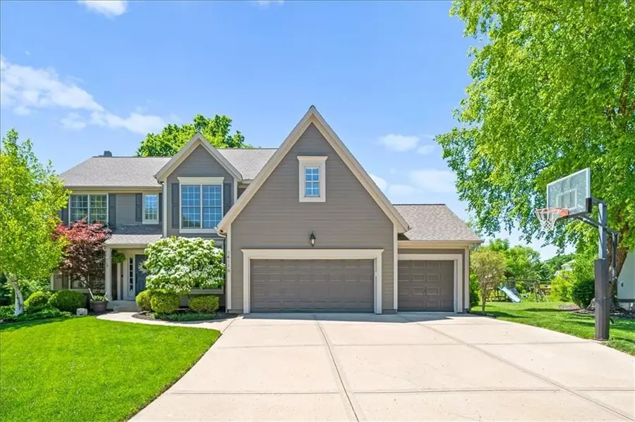 14116 Richards Street, Overland Park, KS 66221 - #2