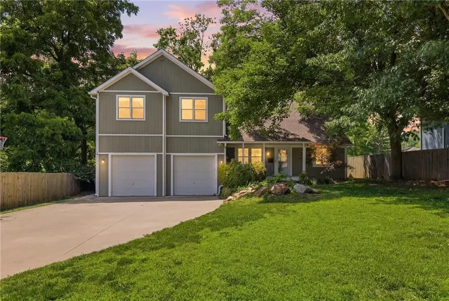 7612 Eby Avenue, Overland Park, KS 66204 - #3