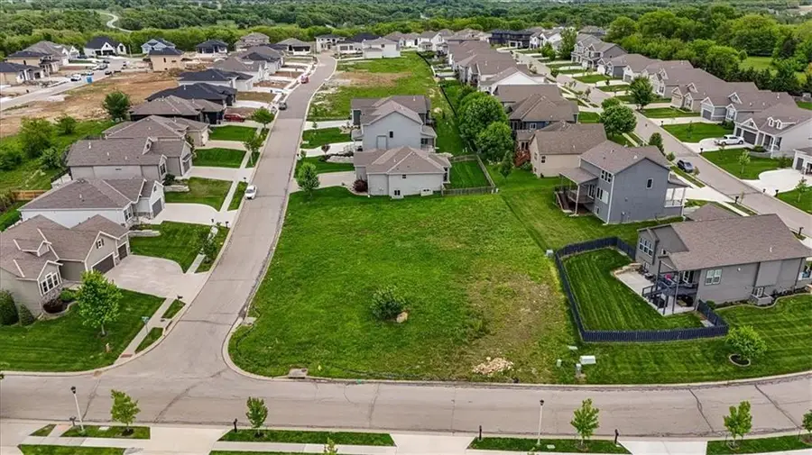 25251 W 141st Terrace, Olathe, KS 66061 - #3