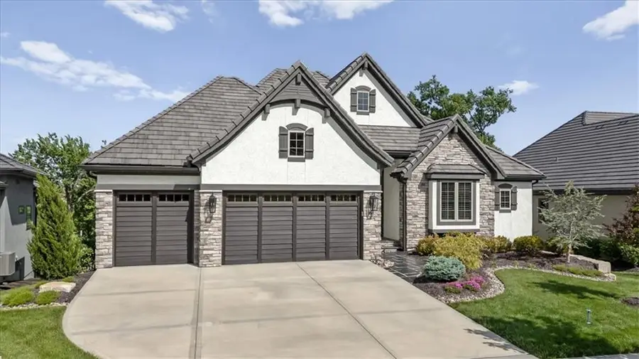 9333 Cottonwood Canyon Drive, Lenexa, KS 66219 - #3