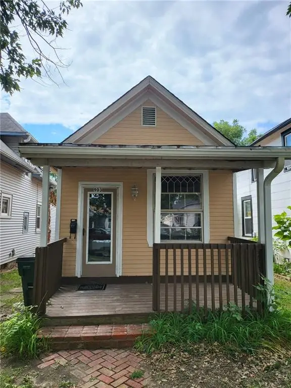 903 Osage Street, Leavenworth, KS 66048 - #1