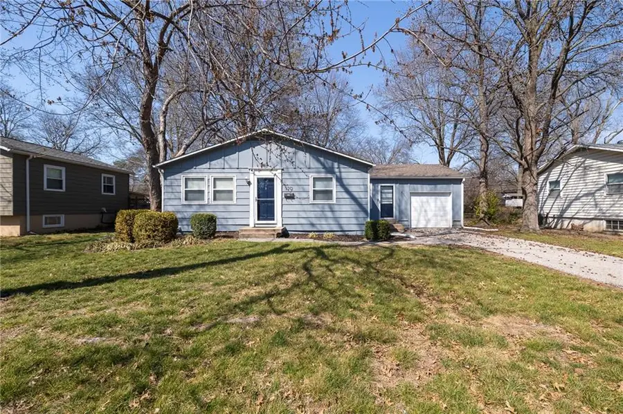 9212 W 99th Terrace, Overland Park, KS 66212 - #3
