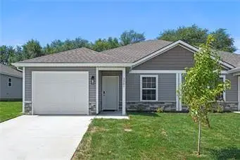 3826 NW 93rd Street, Kansas City, MO 64154