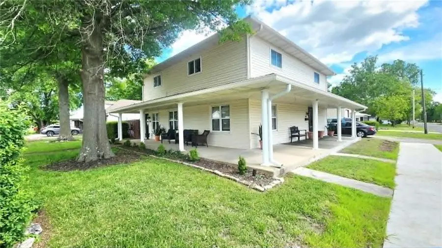 300 E Mckay Street, Frontenac, KS 66763 - #3