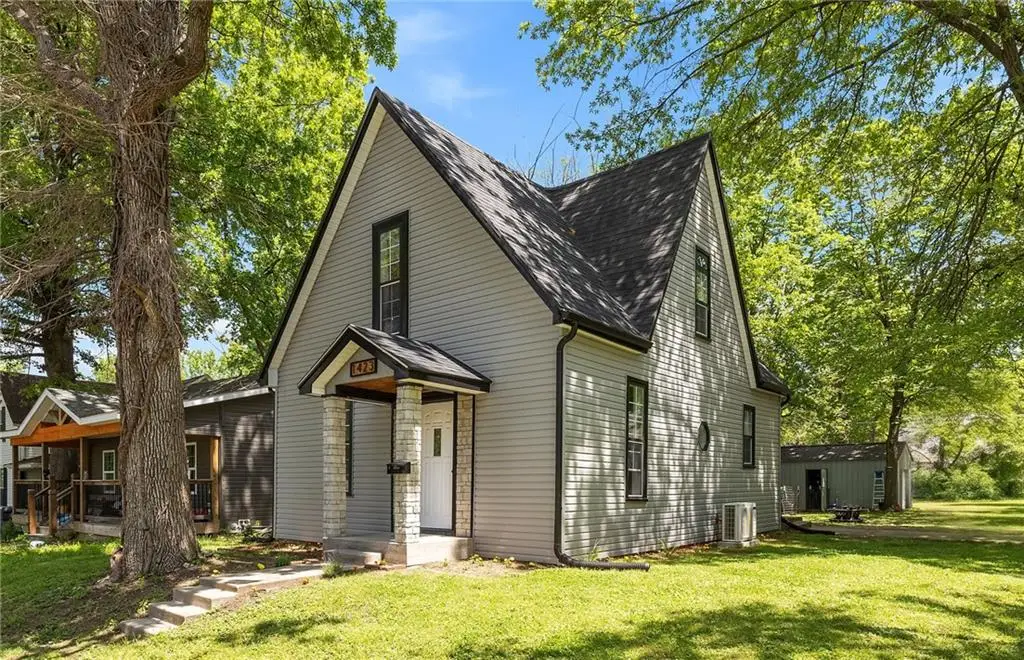 1423 S Moniteau Avenue, Sedalia, MO 65301 - #1