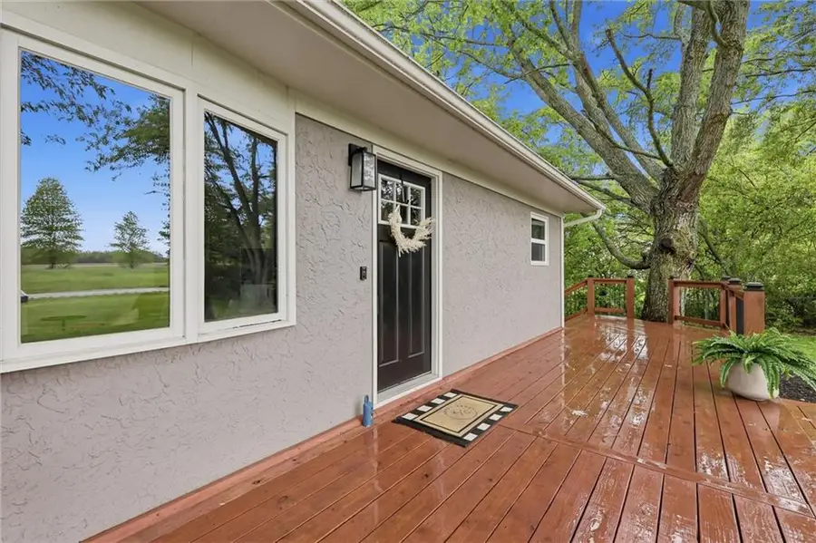27725 W 207th Street, Gardner, KS 66030 - #2