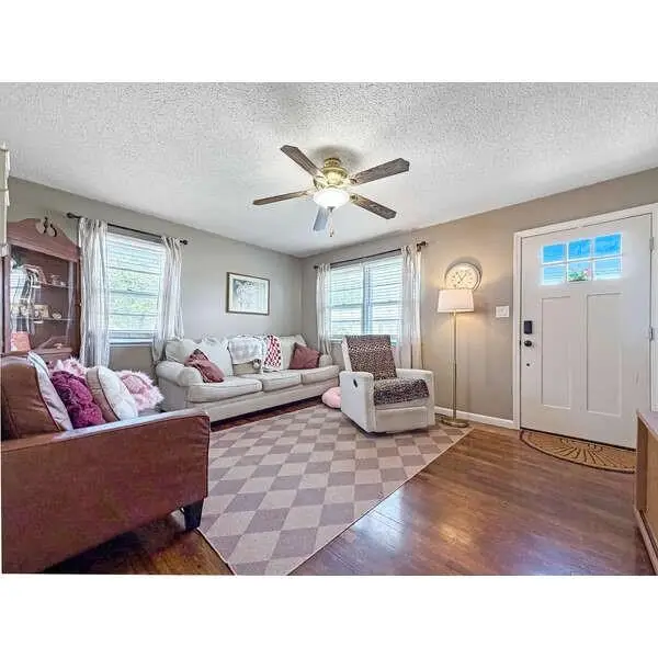 2311 Washington Street, Lexington, MO 64067 - #3