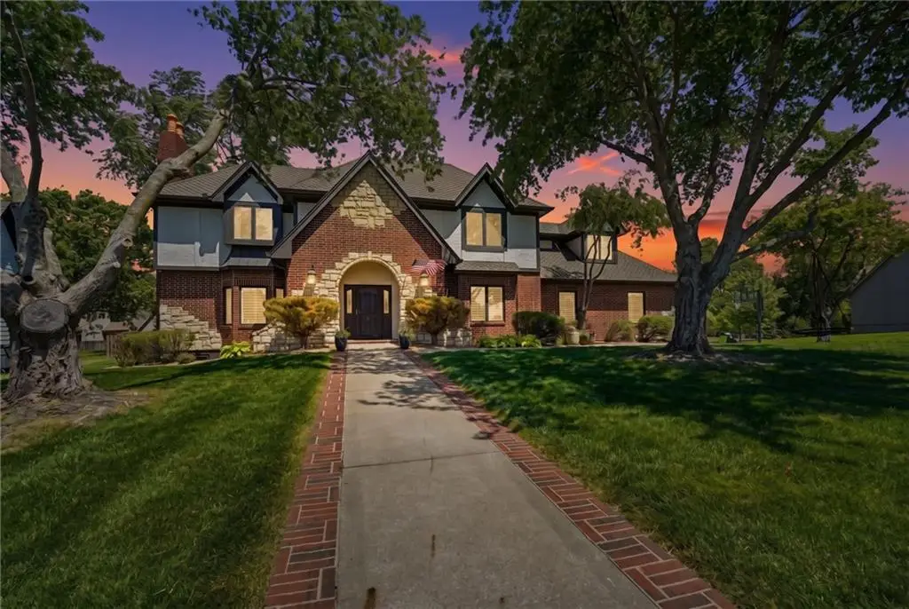 2448 NW Valley View Drive, Lees Summit, MO 64081 - #1