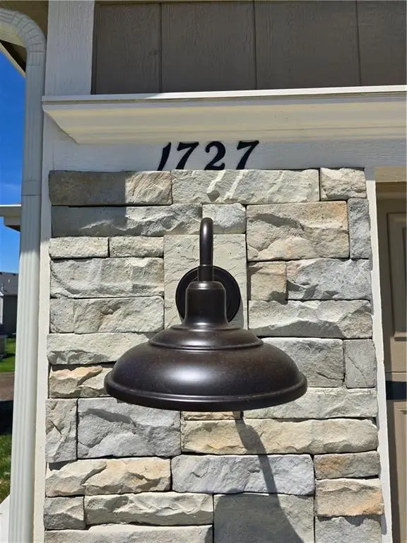 1727 Elderberry Lane, Ottawa, KS 66067 - #2