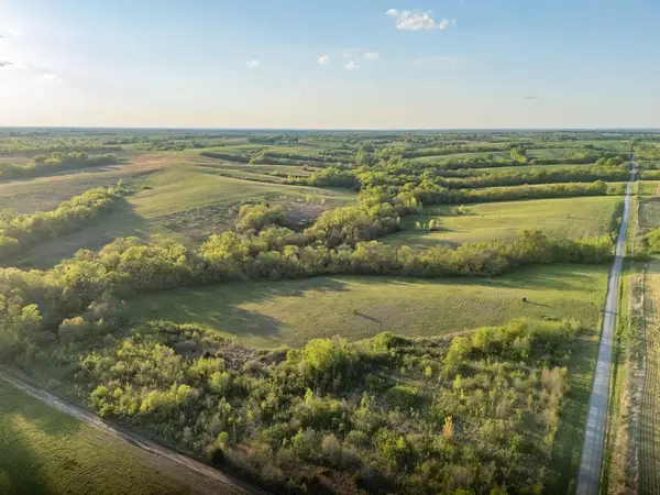 Bunker Hill Road, King City, MO 64463