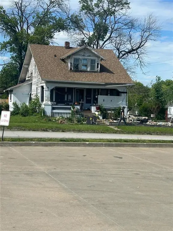 803 W Monroe Street, Mexico, MO 65265