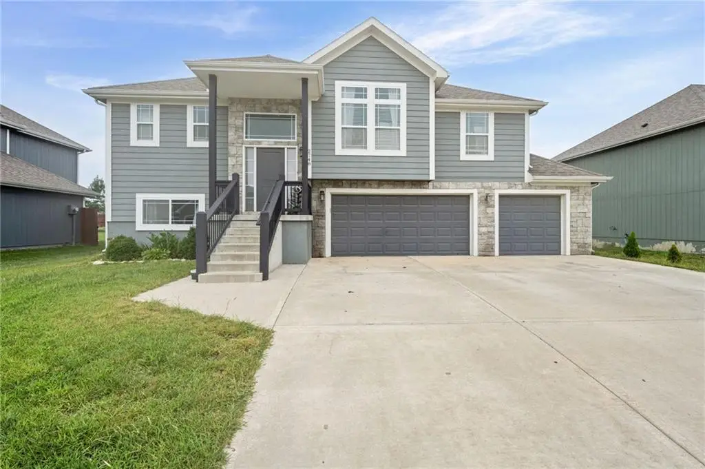 2748 N 112th Street, Kansas City, KS 66109 - #1