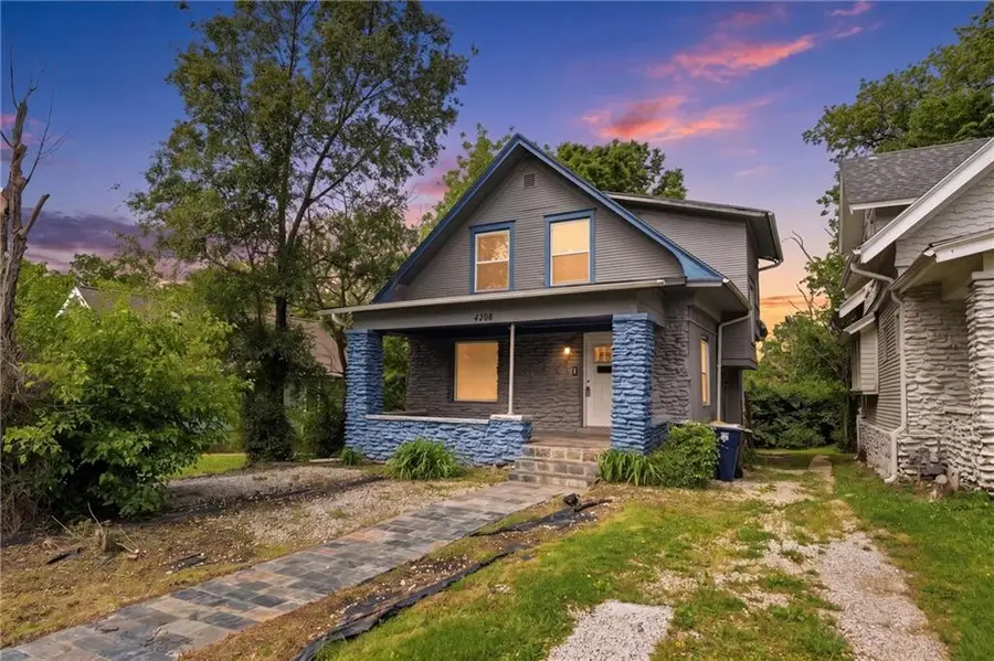 4308 Highland Avenue, Kansas City, MO 64110 - #2