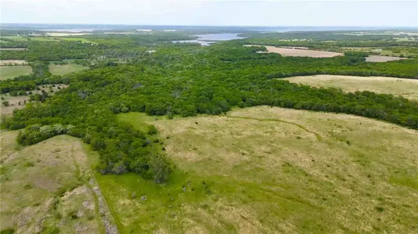 160 Acres M/L N 750 Road, Overbrook, KS 66524