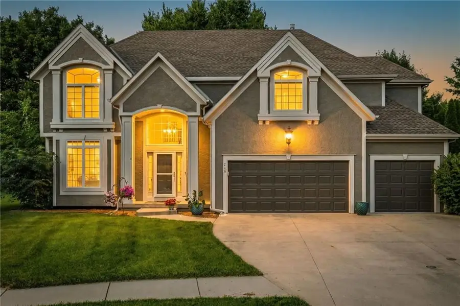 249 NE Misty Meadow Drive, Lees Summit, MO 64064 - #2