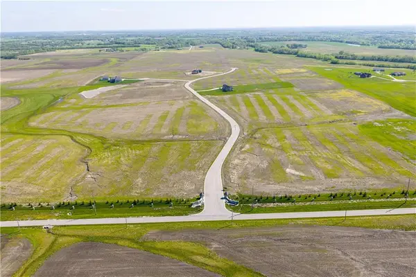 18802 Bella Terra Road, Pleasant Hill, MO 64080
